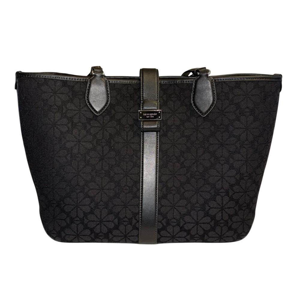 Kate Spade shoulder bag magnetic closure fabric daisy print inside pockets S338